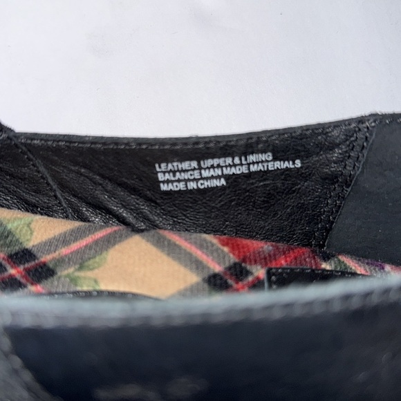 BORN Black Leather Slip-On Shoes - Picture 6 of 6